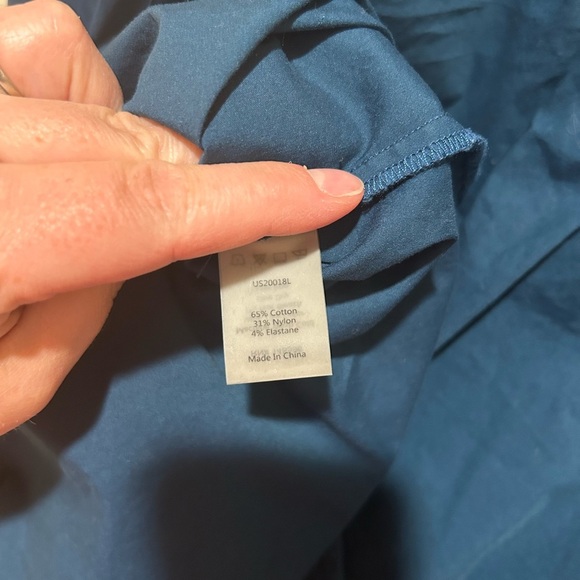 Universal Standard Elbe Popover Stretch Poplin Shirt Classic Fit- S - Picture 10 of 10